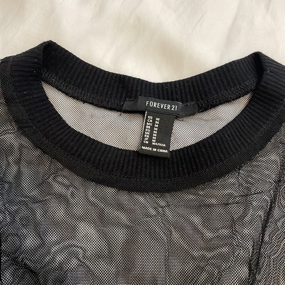 Mesh Tee - Picture 3 of 4